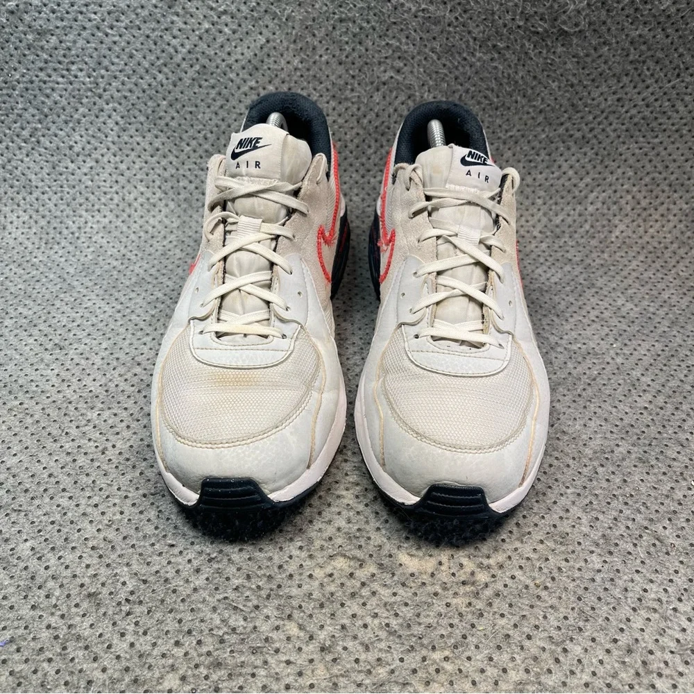 Nike Air Max Excee White Running Shoes Size 10.5 Men’s.